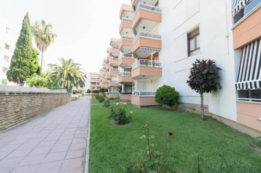 La Siesta Apt Salou 0*,  Spain